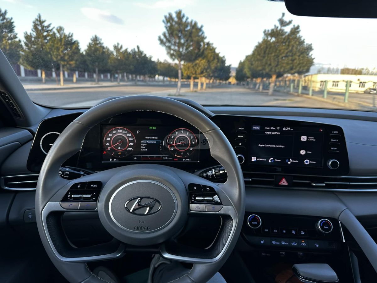 Hyundai Elantra - фото 11