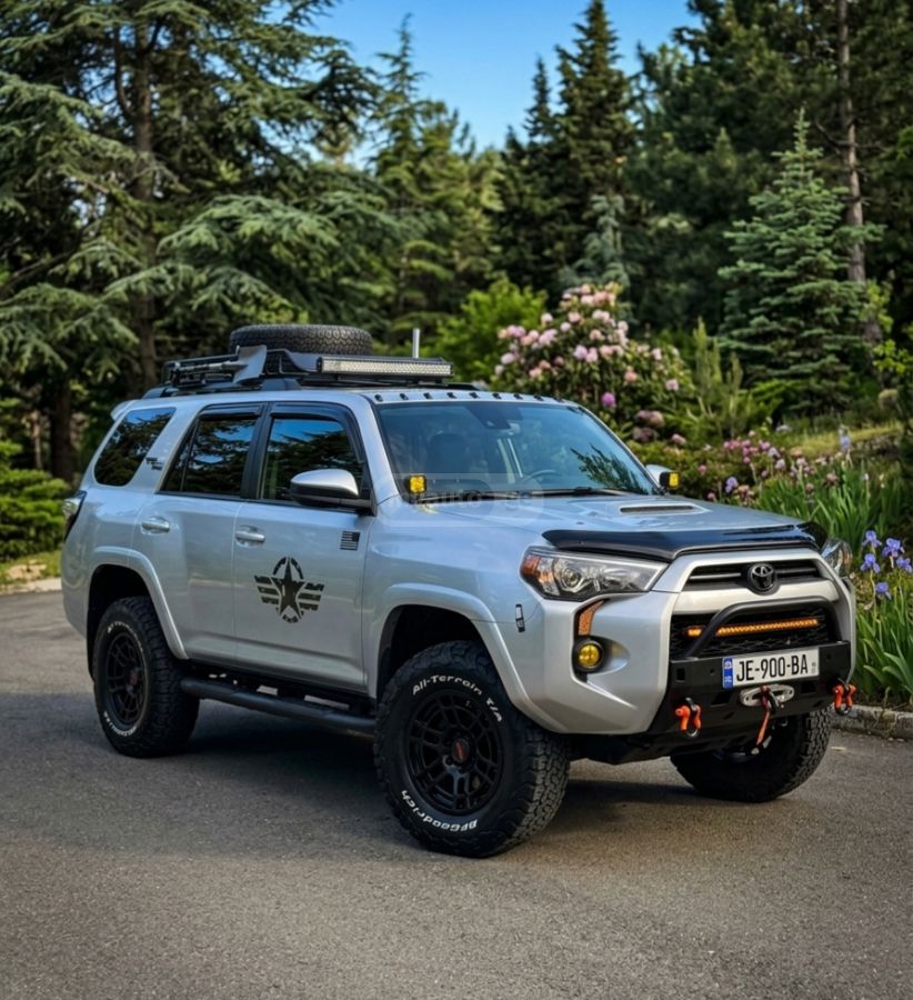 Toyota 4 Runner - фото 1