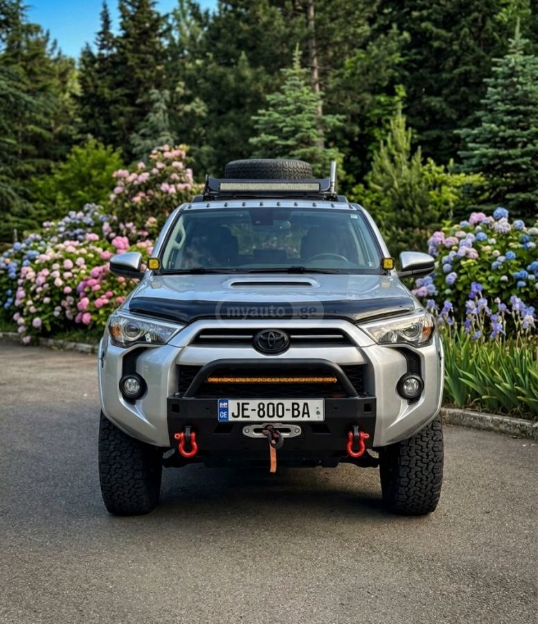 Toyota 4 Runner - фото 3