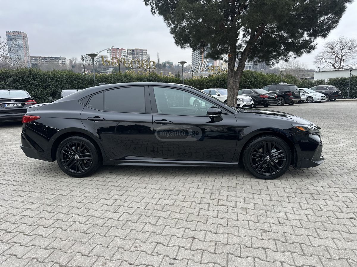 Toyota SE — миниатюра 10