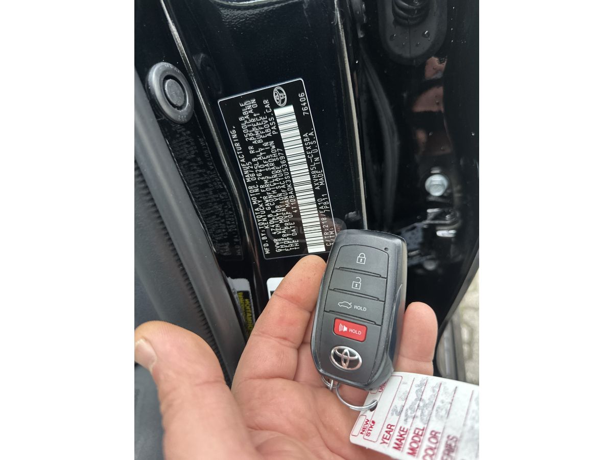 Toyota SE — миниатюра 12