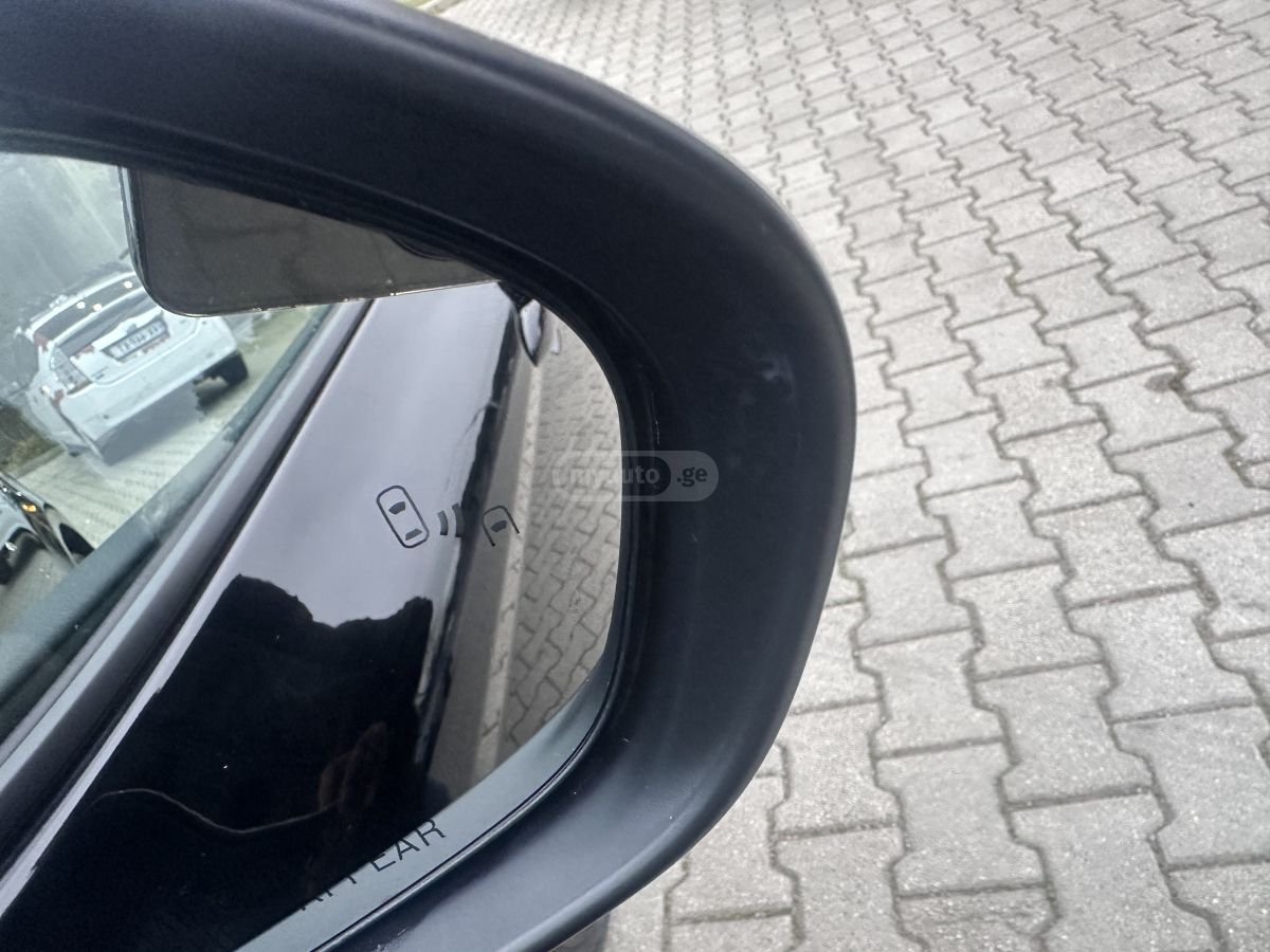 Toyota SE — миниатюра 13