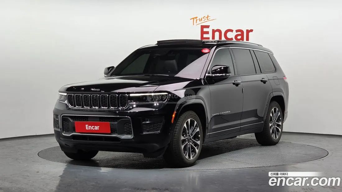 Jeep Grand Cherokee - фото 1