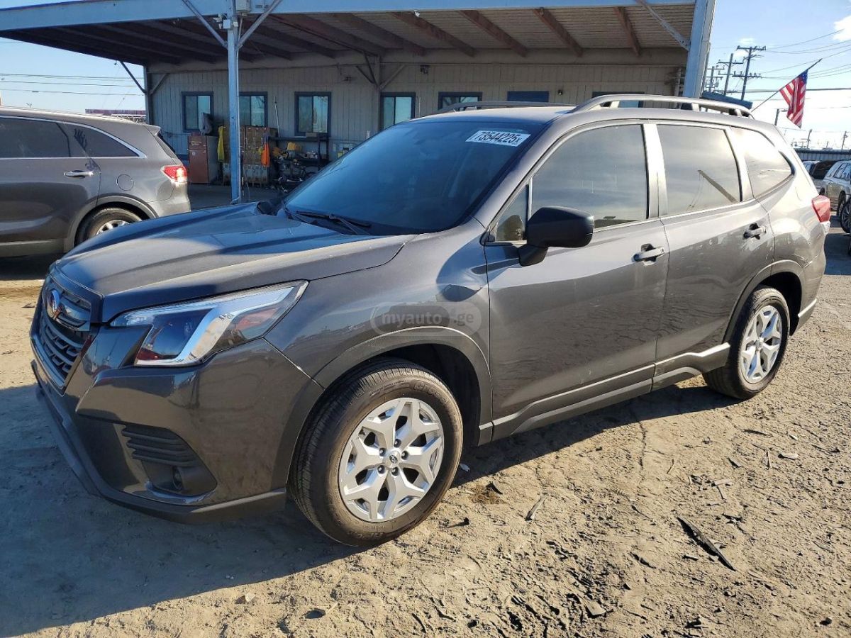 Subaru Forester - фото 1