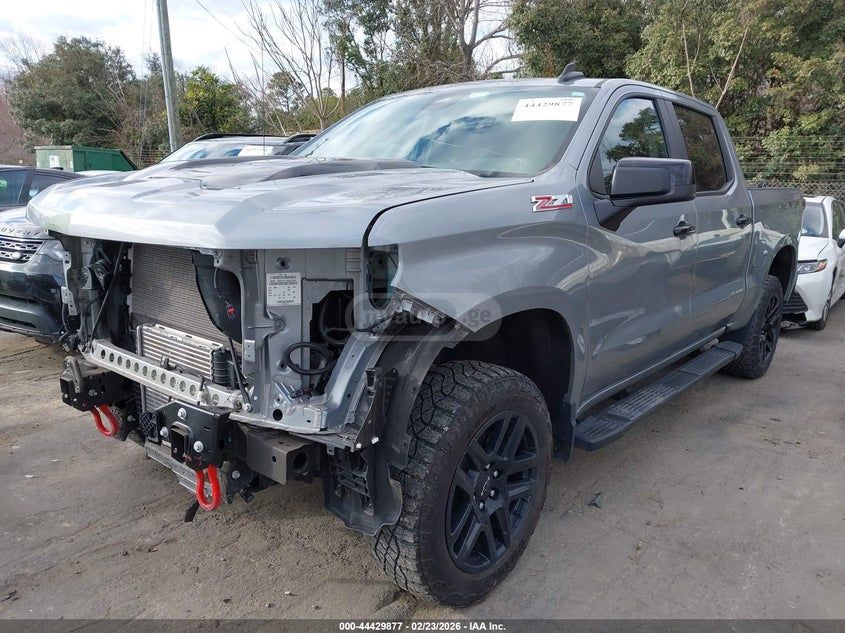 Chevrolet Silverado 2023 — миниатюра 2