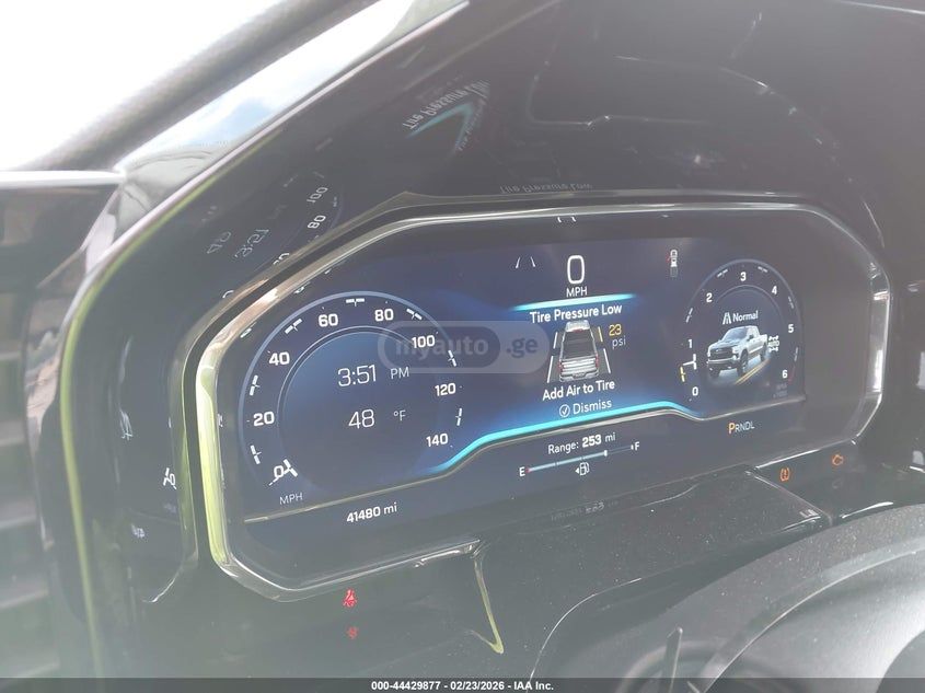 Chevrolet Silverado 2023 — миниатюра 7