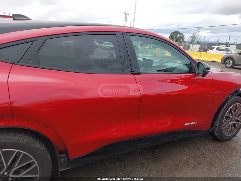 Ford Mustang Mach-E 2024 — миниатюра 14