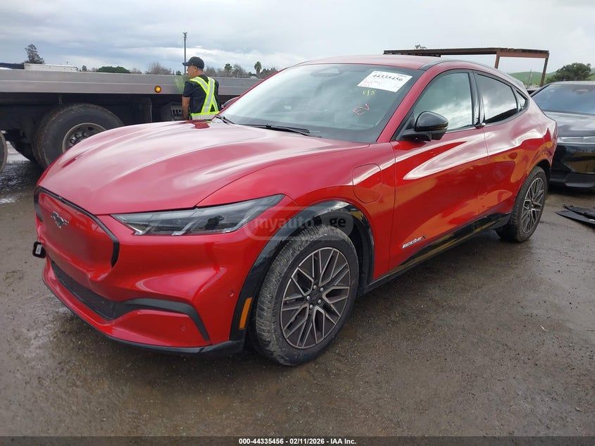 Ford Mustang Mach-E 2024 — миниатюра 2