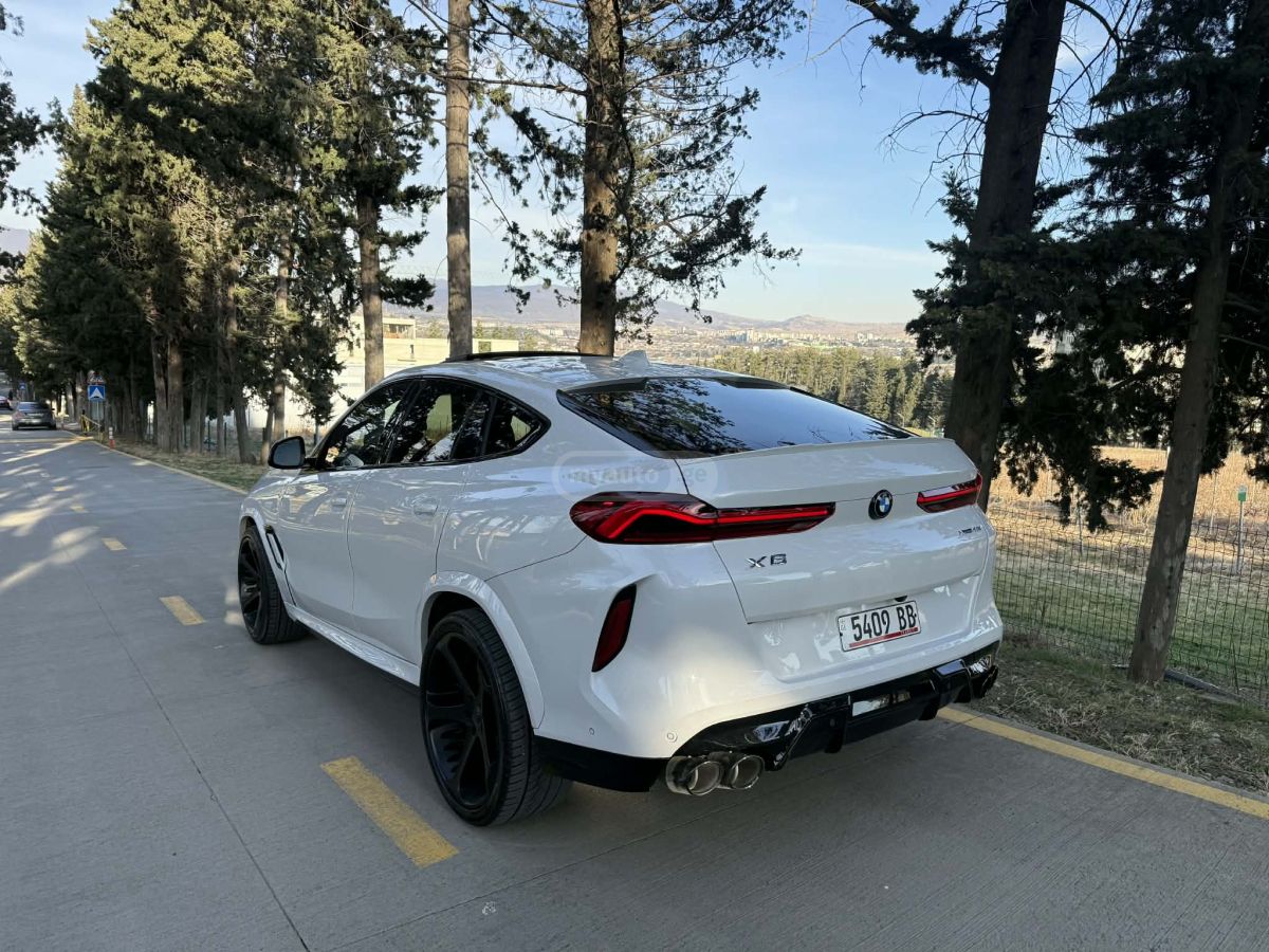 BMW xDrive40i 4dr All-Wheel Drive — миниатюра 6