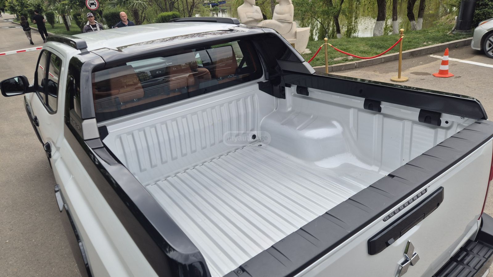 Mitsubishi L200 - фото 6
