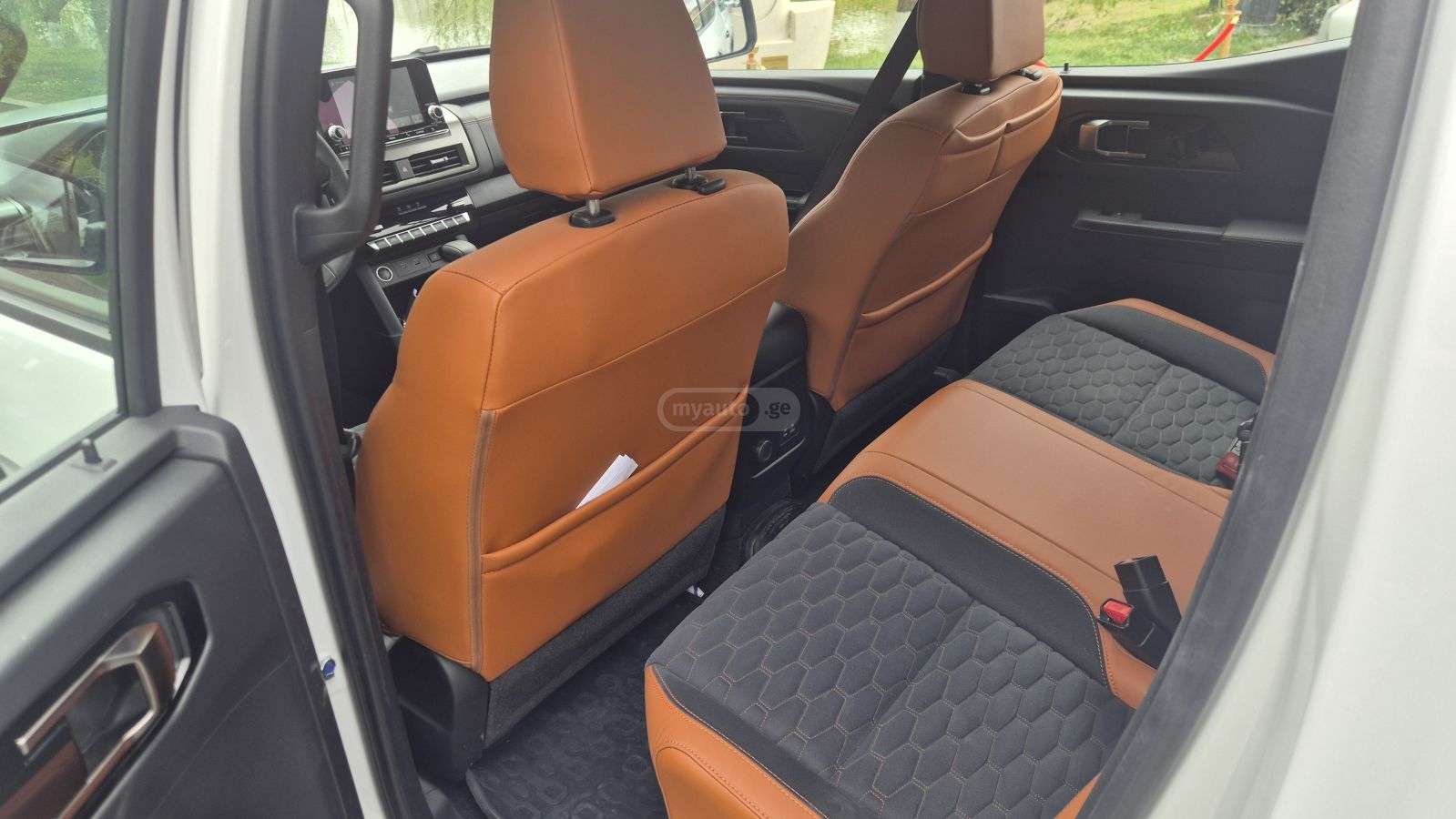 Mitsubishi L200 - фото 7