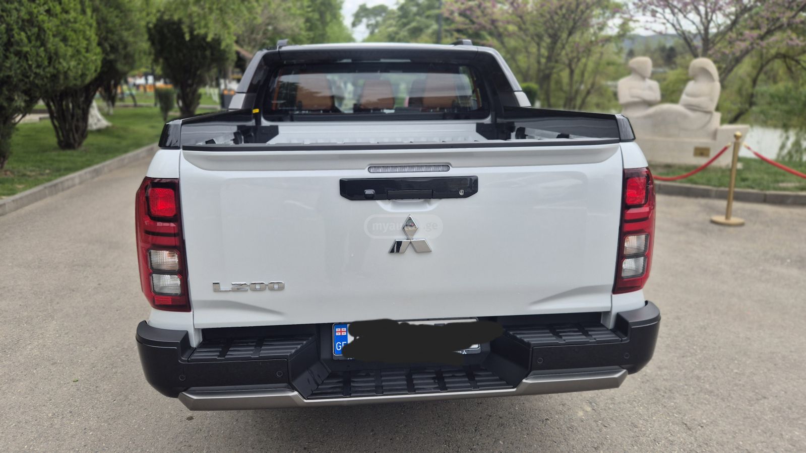 Mitsubishi L200 - фото 9