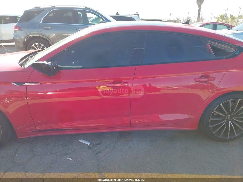 Audi A5 - фото 14