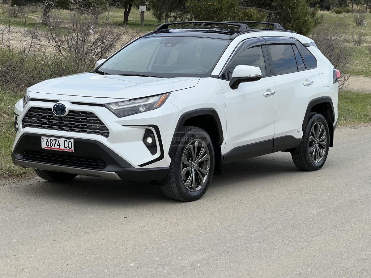 Toyota Rav 4 - фото 4