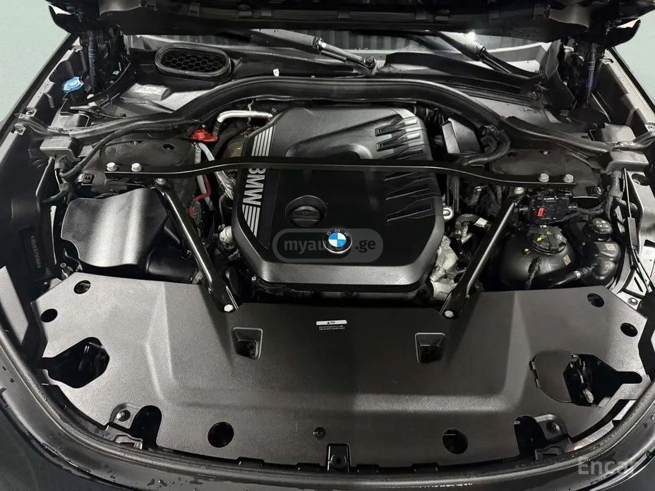 BMW 740 2023 — миниатюра 8