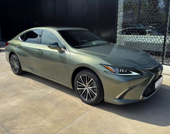 Lexus ES 250