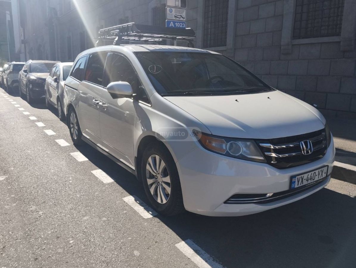 Honda Odyssey - фото 3