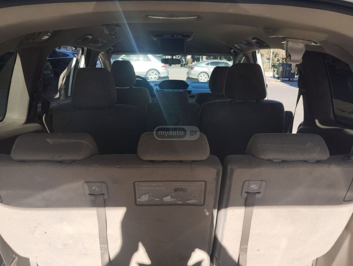Honda Odyssey - фото 5