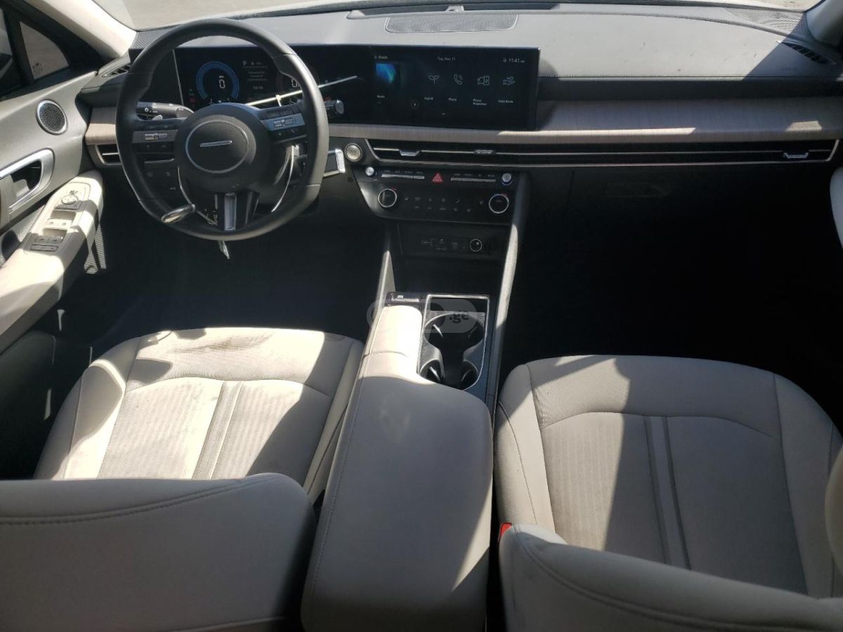 Hyundai Sonata 2025 — миниатюра 8