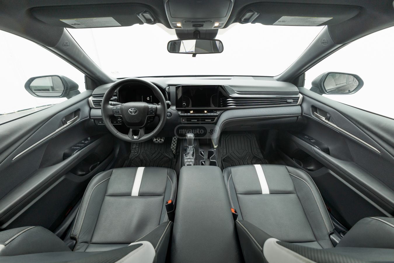 Toyota Toyota Camry — миниатюра 8