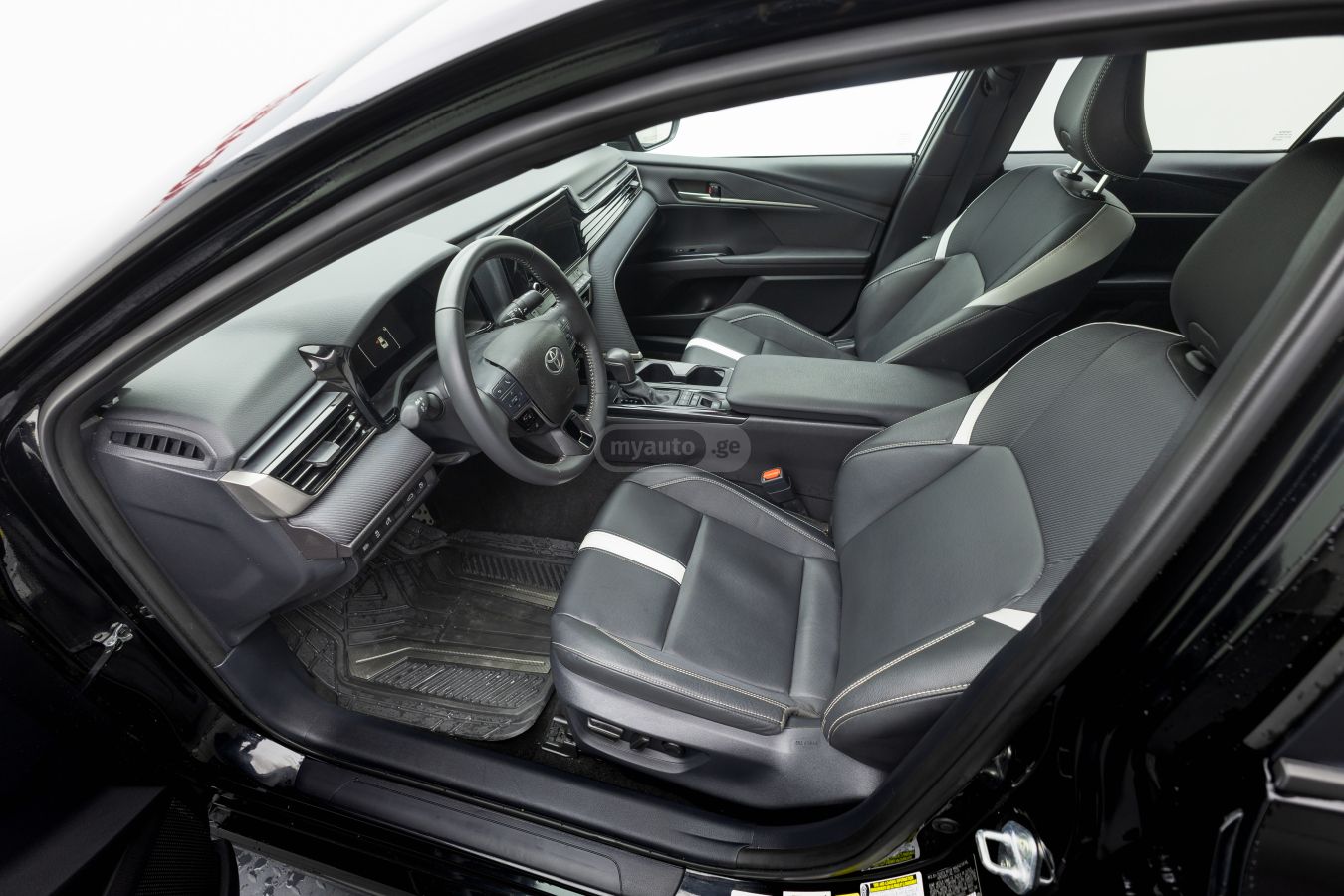 Toyota Toyota Camry — миниатюра 9