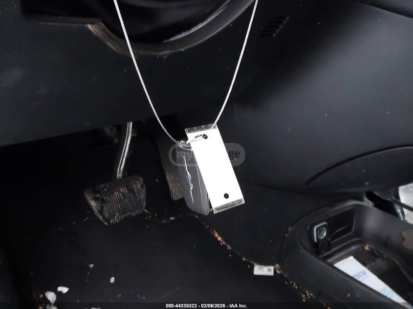 Chrysler Pacifica 2025 — миниатюра 10