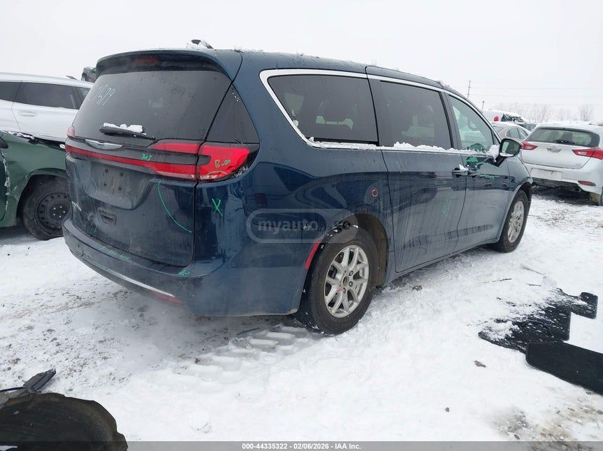 Chrysler Pacifica 2025 — миниатюра 4