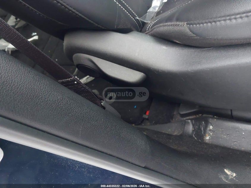 Chrysler Pacifica 2025 — миниатюра 5