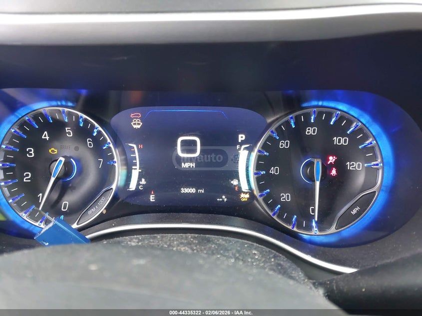 Chrysler Pacifica 2025 — миниатюра 7