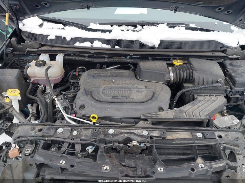 Chrysler Pacifica 2025 — миниатюра 9