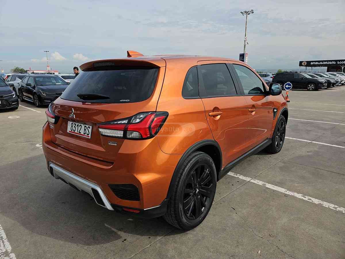 Mitsubishi Mitsubishi Outlander Sport — миниатюра 4