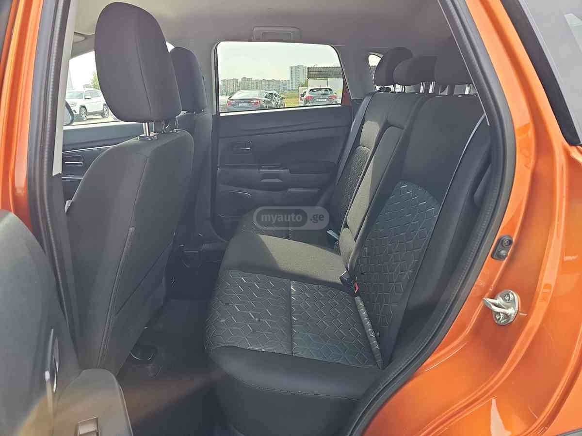 Mitsubishi Mitsubishi Outlander Sport — миниатюра 7