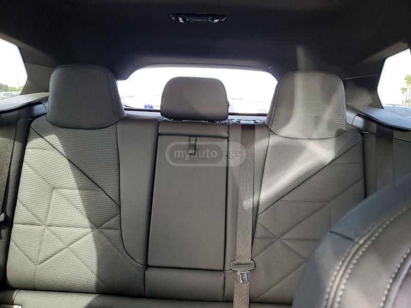 BMW IX - фото 10