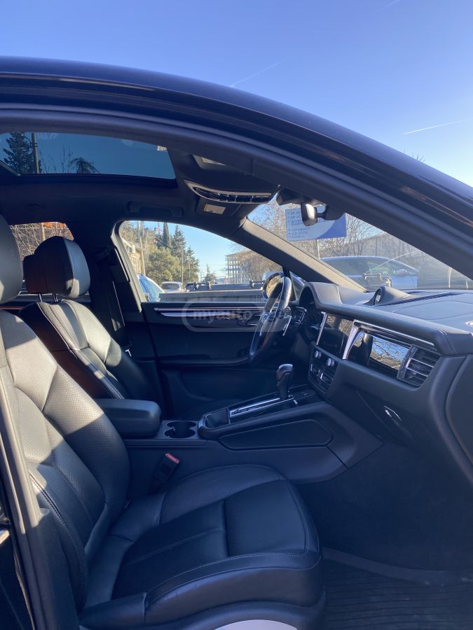 Porsche Macan - фото 7