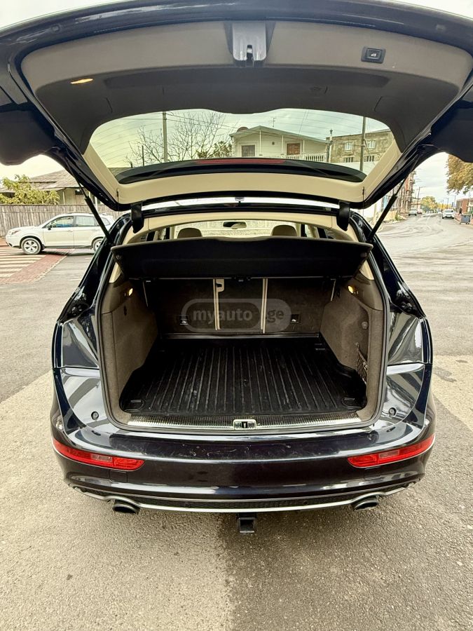 Audi Q5 - фото 13