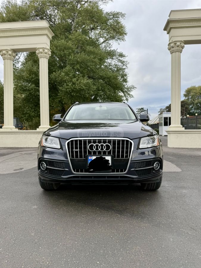 Audi Q5 - фото 2