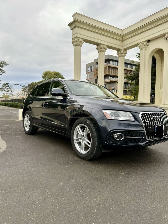 Audi Q5 - фото 3