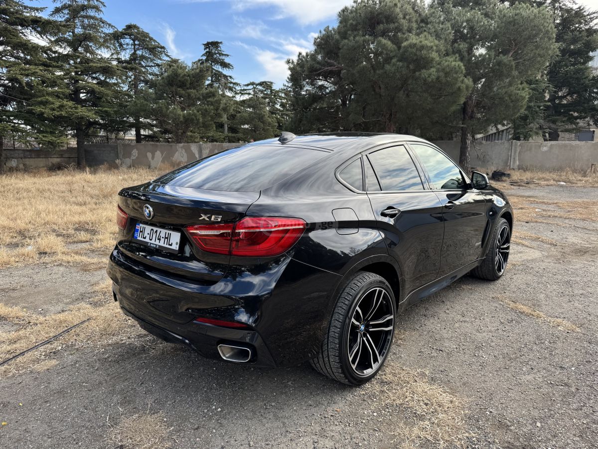 BMW X6 - фото 9