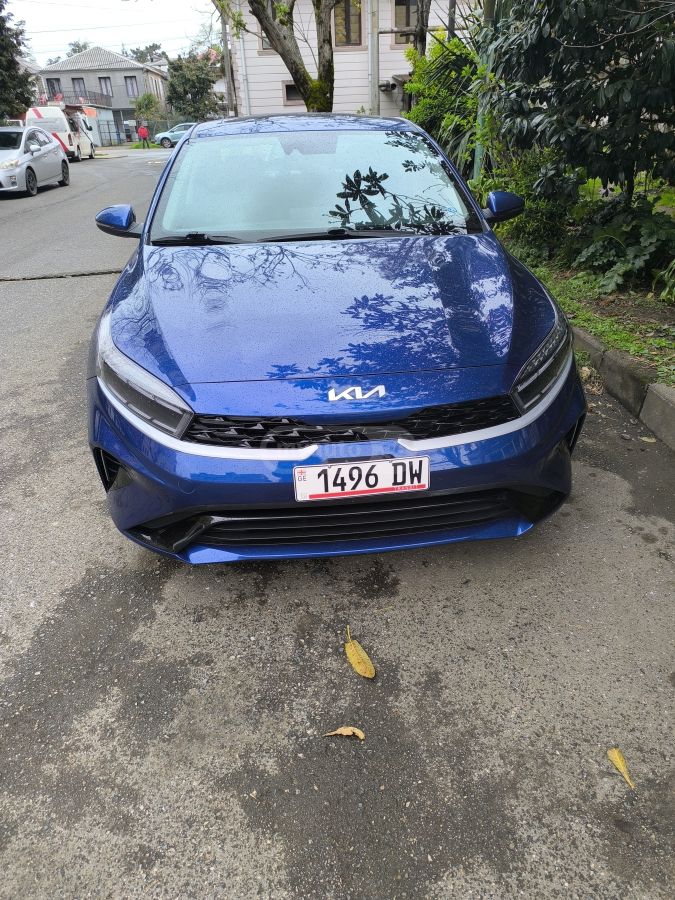 Kia Forte - фото 1