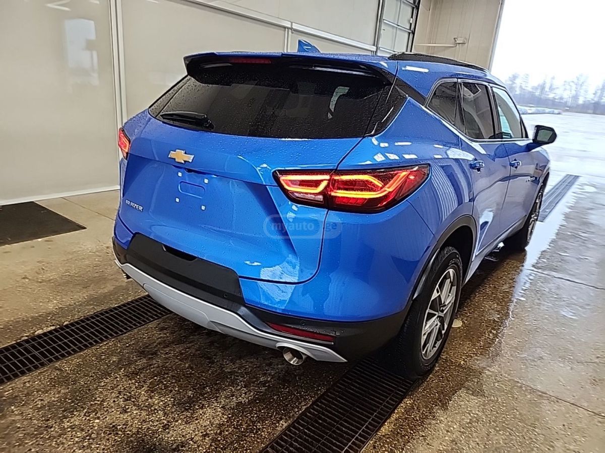 Chevrolet Blazer - фото 3