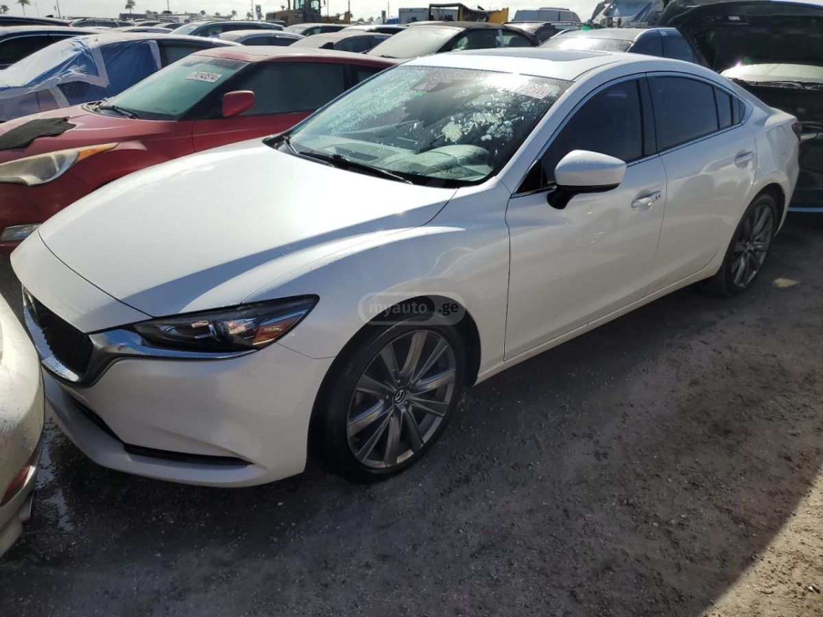 Mazda Mazda 6 - фото 1