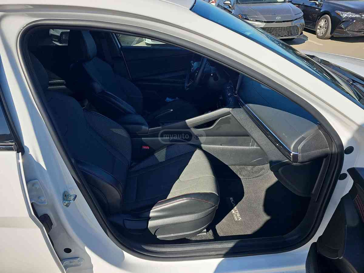 Hyundai Hyundai Elantra N — миниатюра 10