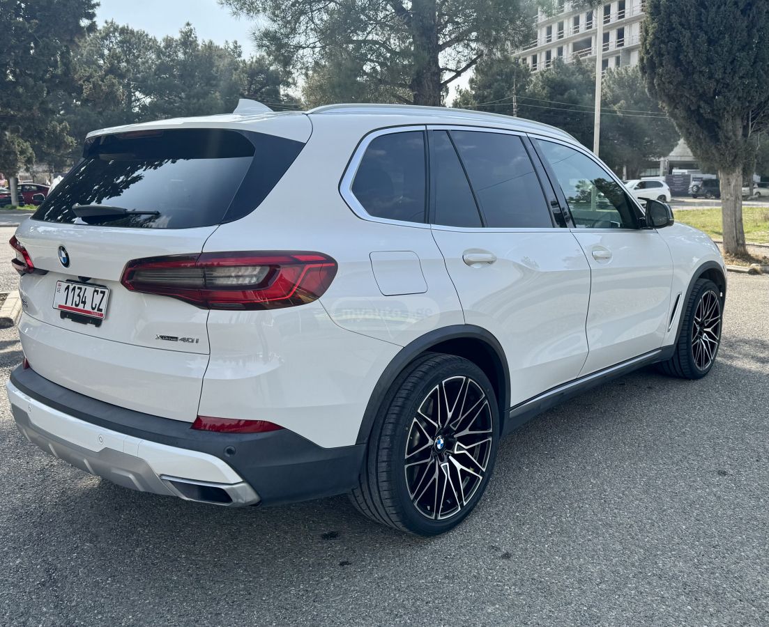 BMW X5 - фото 5