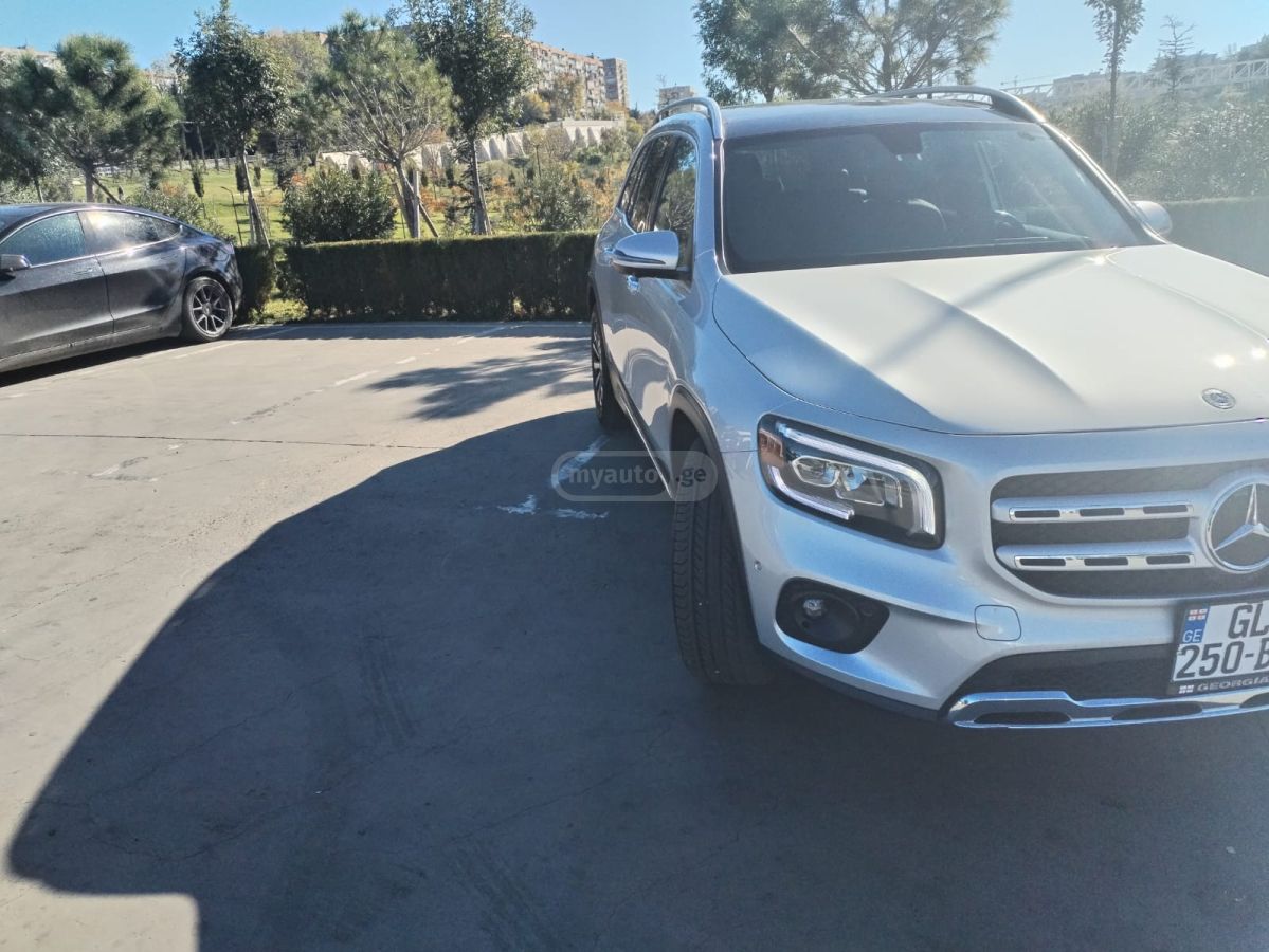 Mercedes-Benz Base GLB 250 4dr All-Wheel Dri — миниатюра 2