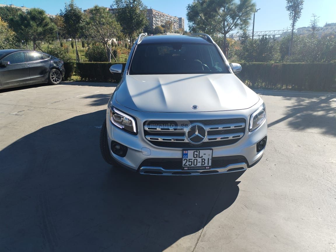 Mercedes-Benz Base GLB 250 4dr All-Wheel Dri — миниатюра 3