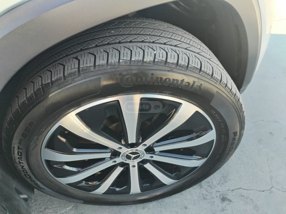 Mercedes-Benz Base GLB 250 4dr All-Wheel Dri — миниатюра 6