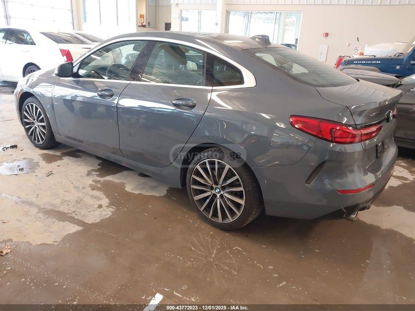 BMW 228 - фото 3