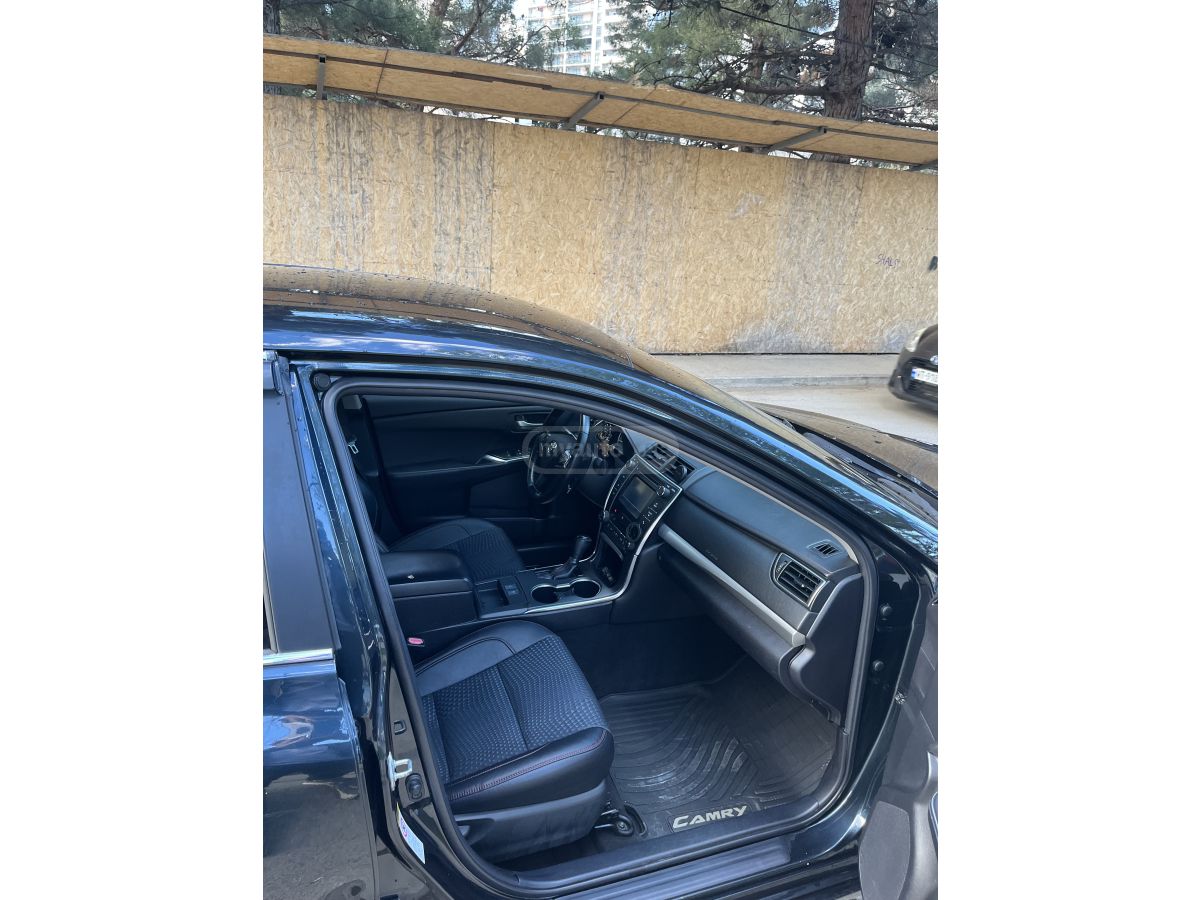 Toyota Camry - фото 10