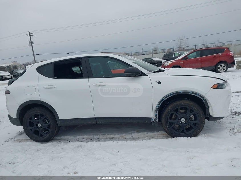 Dodge Hornet 2023 — миниатюра 11