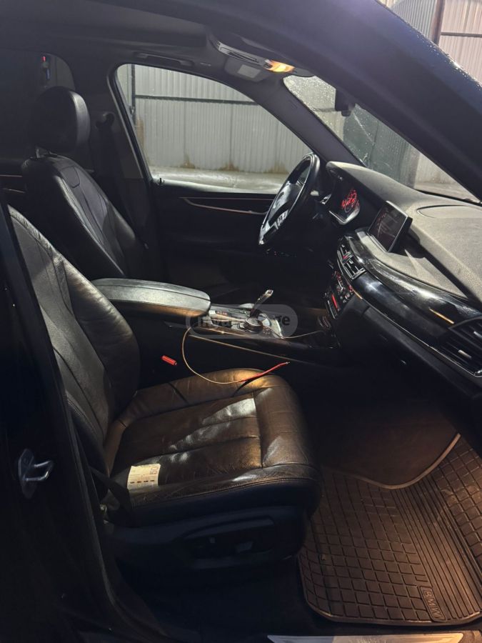 BMW X5 - фото 6
